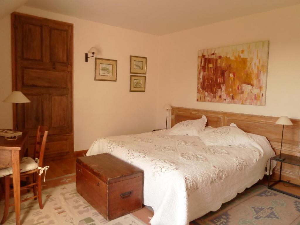 Chambres D'Hotes Du Hameau Les Brunes Bozouls Rum bild