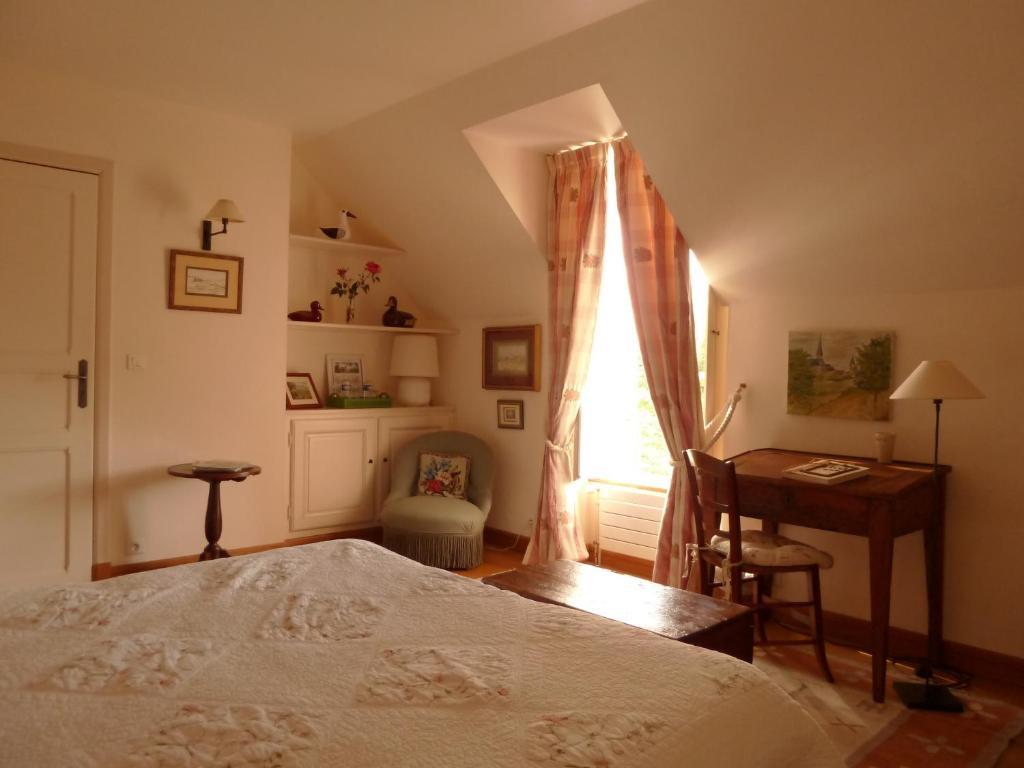 Chambres D'Hotes Du Hameau Les Brunes Bozouls Rum bild
