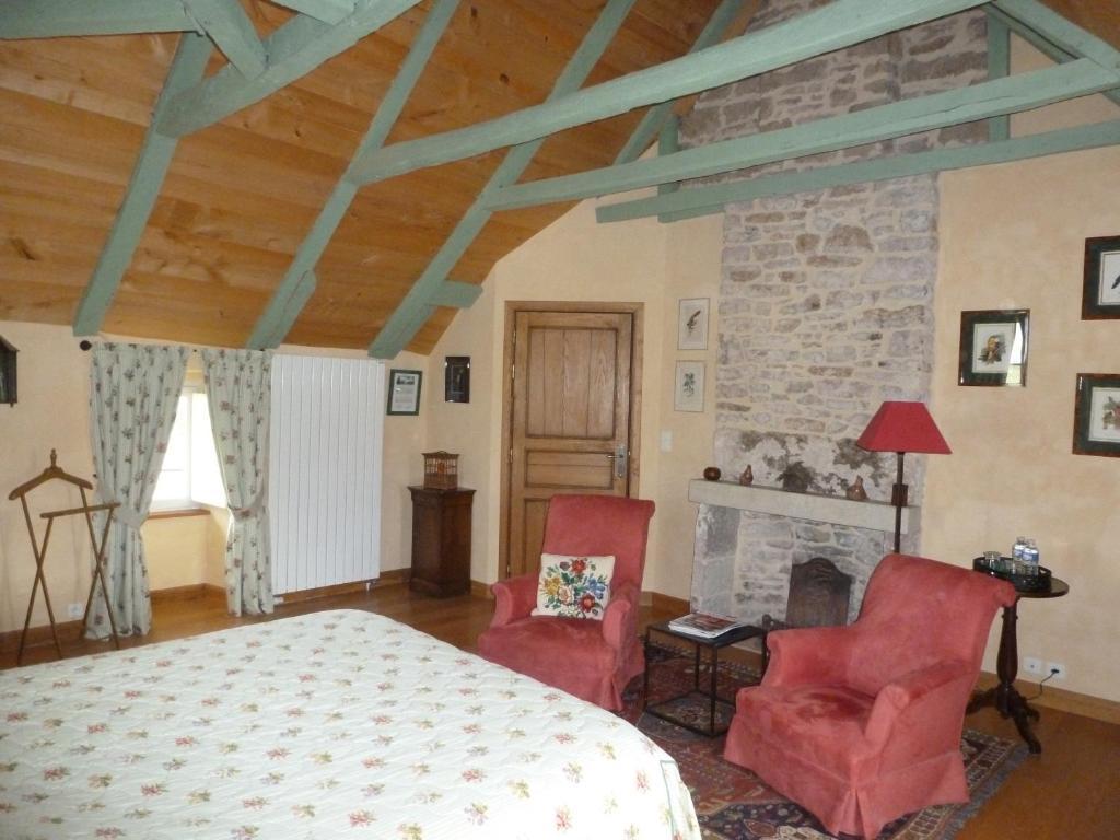 Chambres D'Hotes Du Hameau Les Brunes Bozouls Rum bild