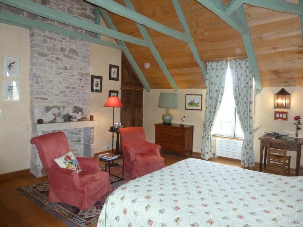 Chambres D'Hotes Du Hameau Les Brunes Bozouls Rum bild