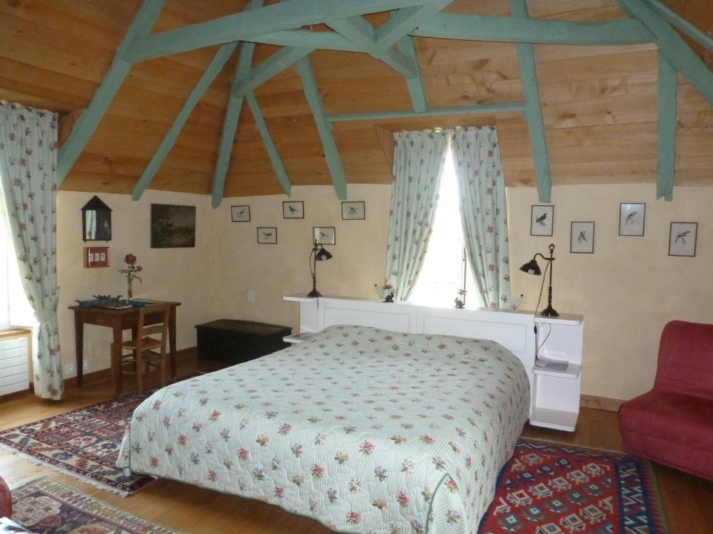 Chambres D'Hotes Du Hameau Les Brunes Bozouls Rum bild