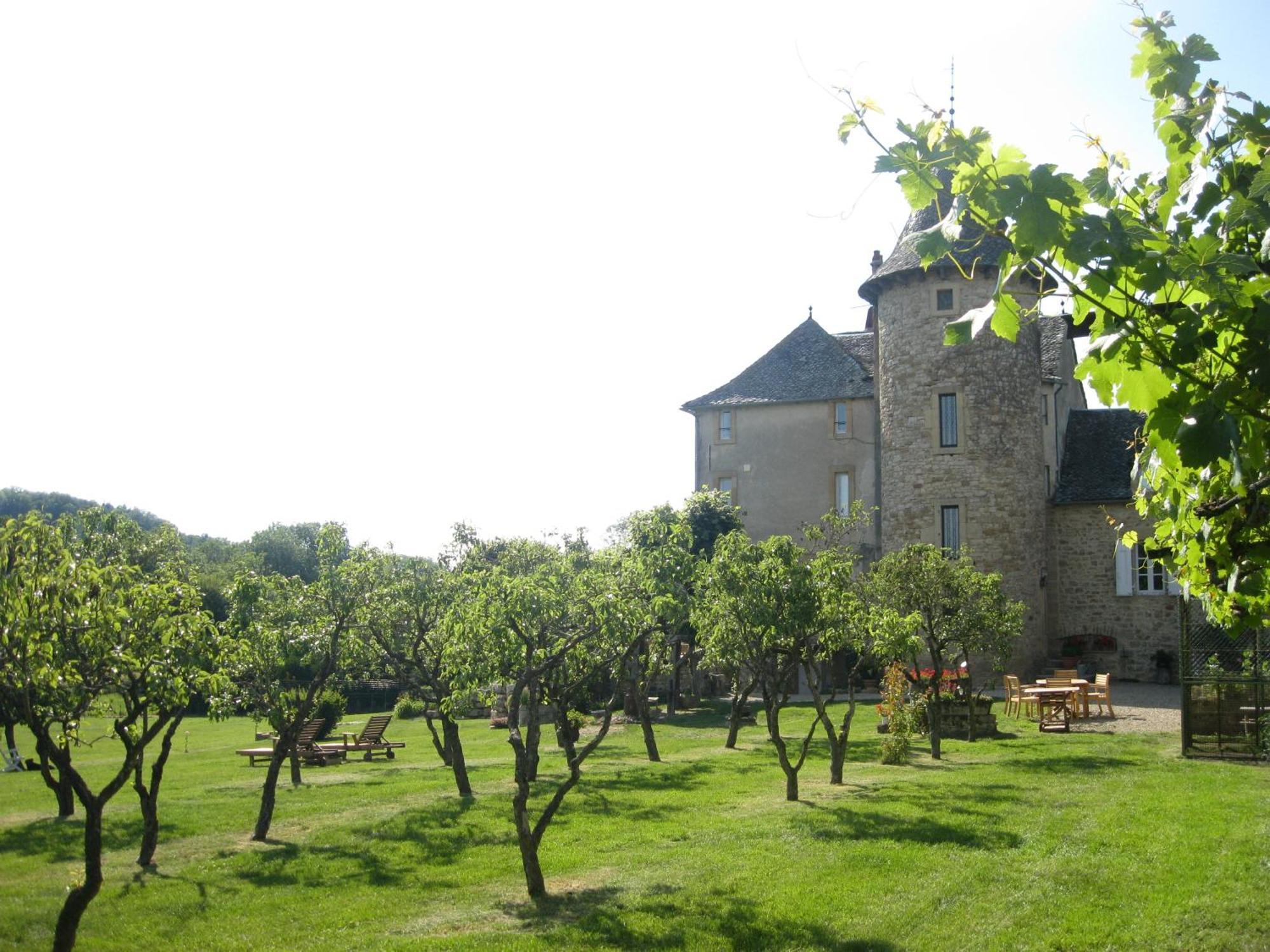 Chambres D'Hotes Du Hameau Les Brunes Bozouls Exteriör bild